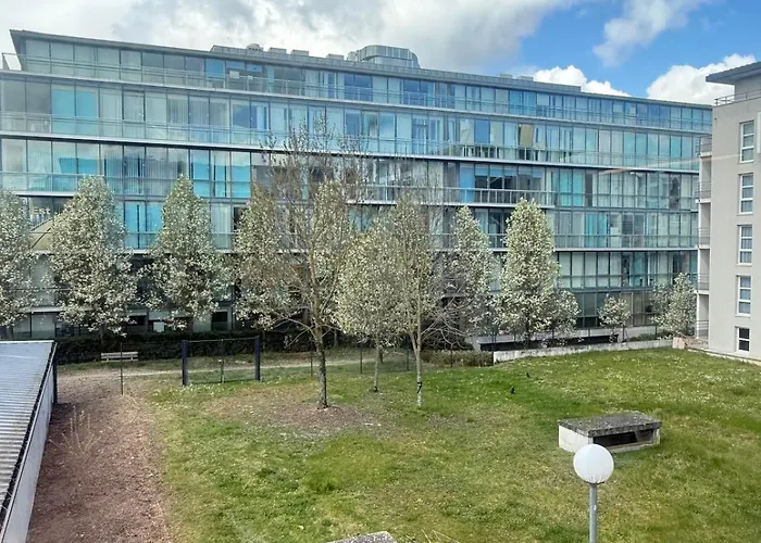 Le 218 Moderne Et Entièrement équipé à Nancy, Avec Garage Privatif * Nancy